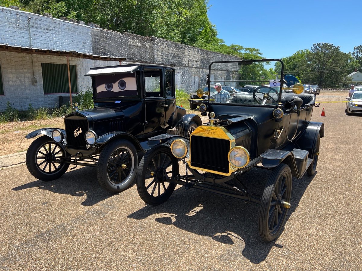 Ford Model T pair